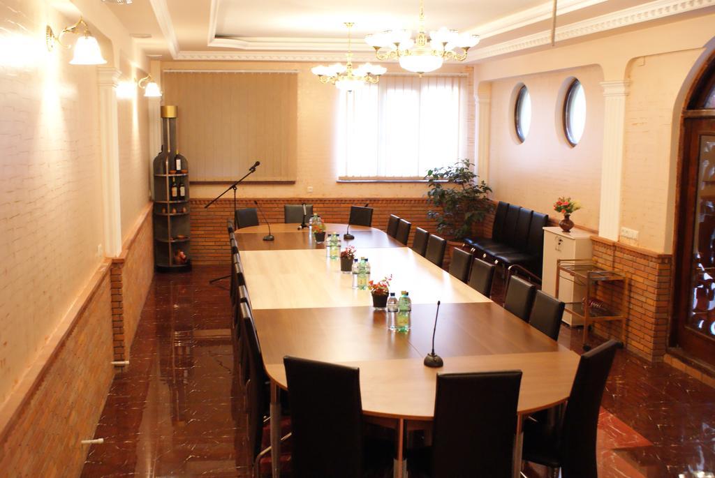 Marani Hotel Μπατούμι Εξωτερικό φωτογραφία