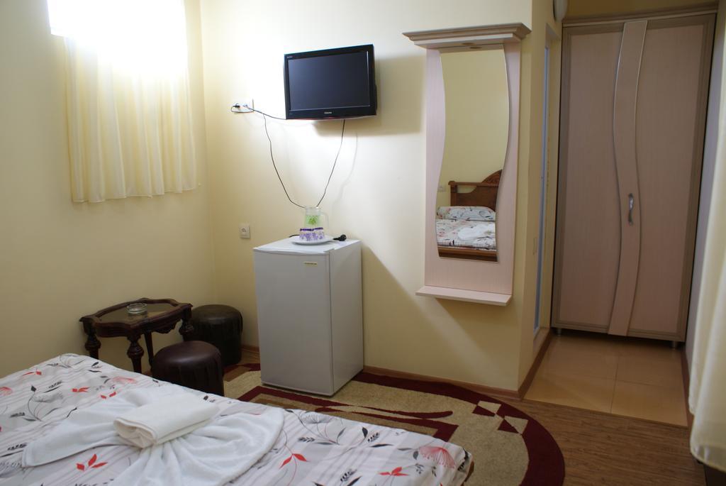 Marani Hotel Μπατούμι Δωμάτιο φωτογραφία